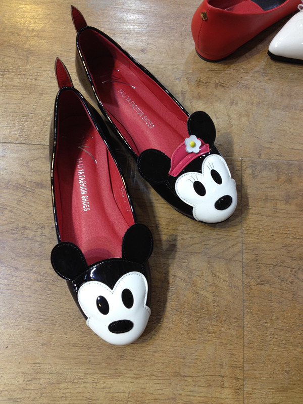 日韩版新款米奇卡通女单鞋米妮平底女鞋真皮牛筋底米老鼠平跟单鞋