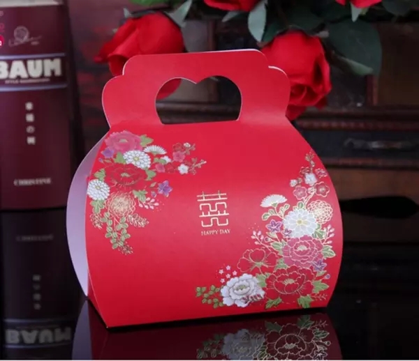 中国风喜糖盒子创意个性烫金手提喜糖袋婚礼婚庆用品可放烟回礼盒