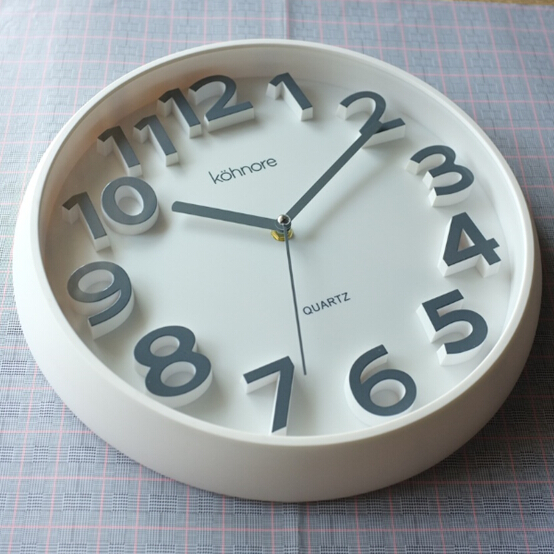 凯诺正品现代简约时钟静音客厅挂钟卧室圆形钟表创意个性壁钟挂表
