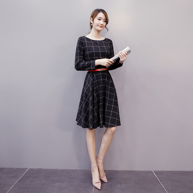欧洲站新款女装韩版中长款修身显瘦一字领格子蝴蝶结长袖连衣裙