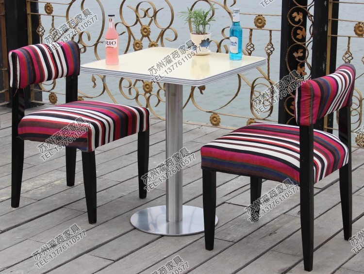 简约现代欧式风格快餐桌 不锈钢快餐桌 布艺软包红色条纹快餐桌椅