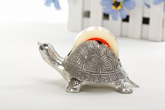 LOYFAR高档家居摆件办公用胶带座切割器创意礼品办公用品海龟摆件