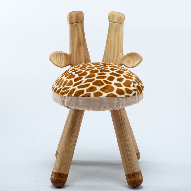 北欧实木儿童礼物凳板凳圆凳宝宝椅家用可爱小矮凳子长颈鹿凳