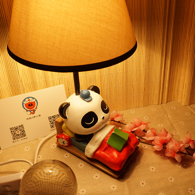 创意时尚熊猫小台灯卧室床头温馨卡通可爱暖光儿童台灯女个性礼物
