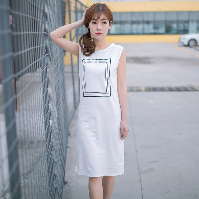 四方框印花白色简约基础款无袖中裙女T恤连衣裙韩版夏季居家打底
