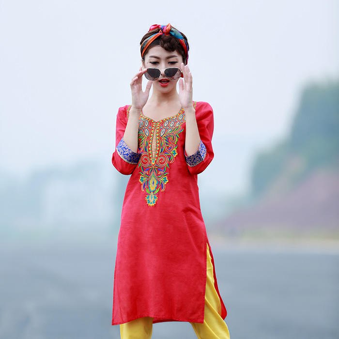 2016印度泰国上衣纯棉特色刺绣民族服饰印巴风情度假旅游七分袖红