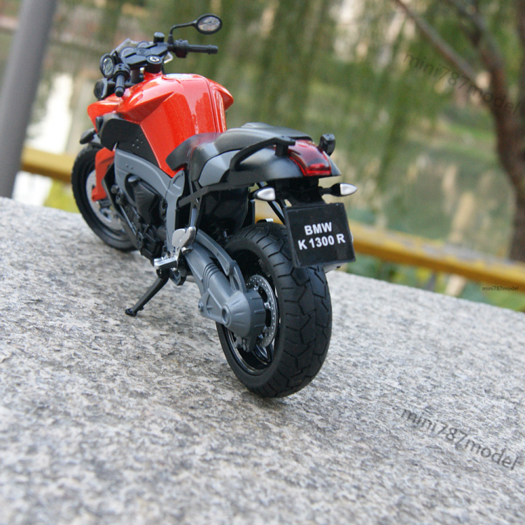 宝马K1300R BMW摩托车模型 1:12 合金车 儿童玩具车 礼盒装带减震