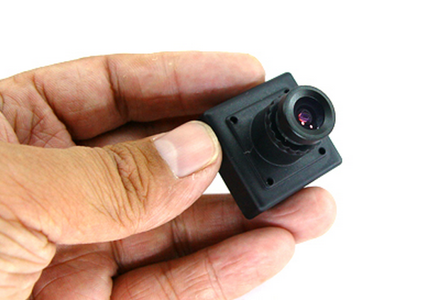高清彩色700线监控微型摄像头迷你小型超小探头航拍摄像机广角