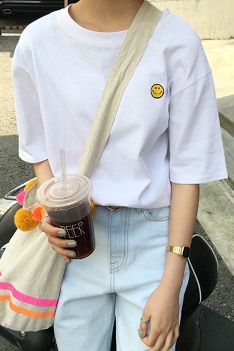 2016韩版新款宽松笑脸短袖T恤